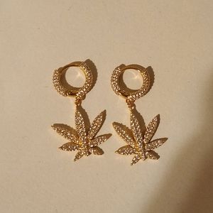 Weed earrings